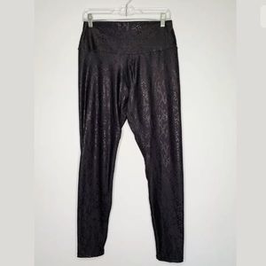 Scorpio Sol Snakeskin Pattern Leggings Large